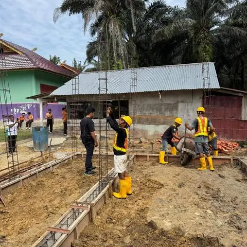 Dokumentasi lapangan pekerjaan konstruksi PT. Atra Jaya Lestari